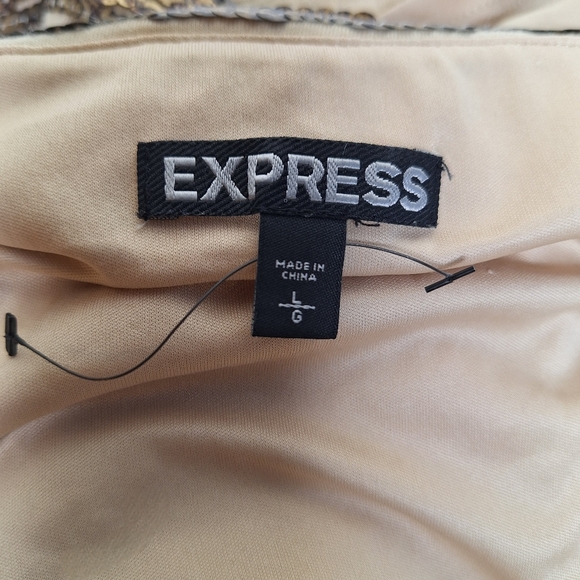 Express New Year's Eve party sequins mini skirt size large. - Picture 6 of 6